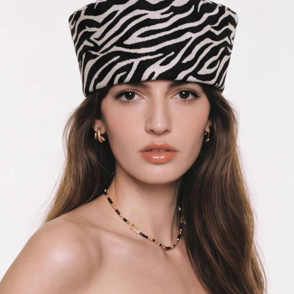 Zebra Tablet Accessories - Topi Baret Motif Zebra untuk Wanita,